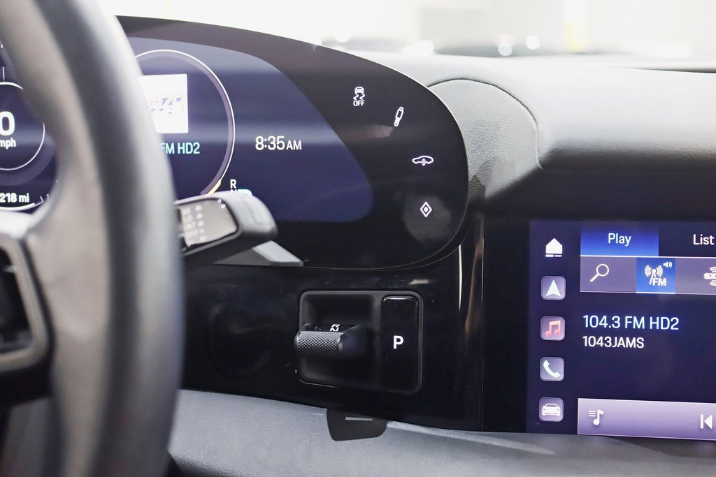 Used 2021 Porsche Taycan 4S image 17