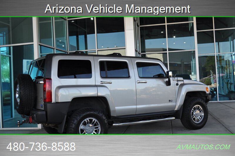 Used 2008 HUMMER H3 Alpha AWD/4WD image 13