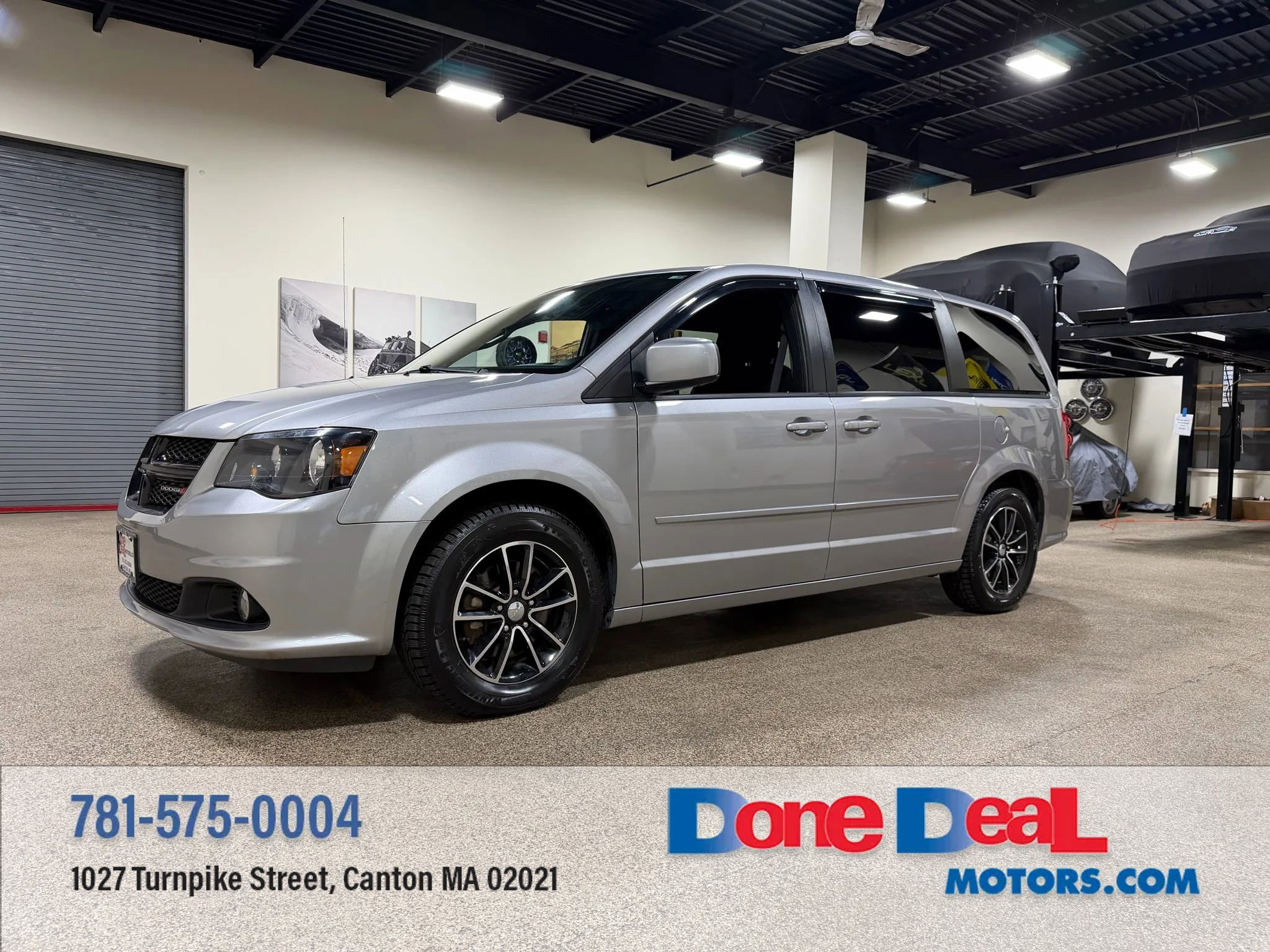 Used 2017 Dodge Grand Caravan SE