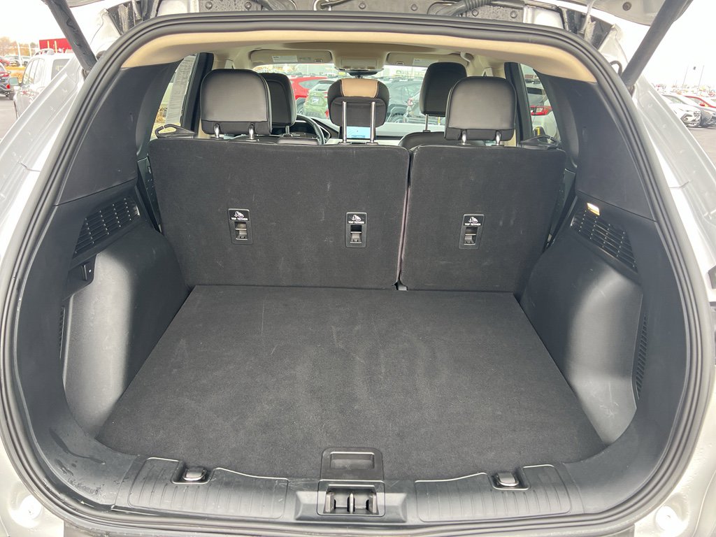 Used 2020 Ford Escape SEL image 26