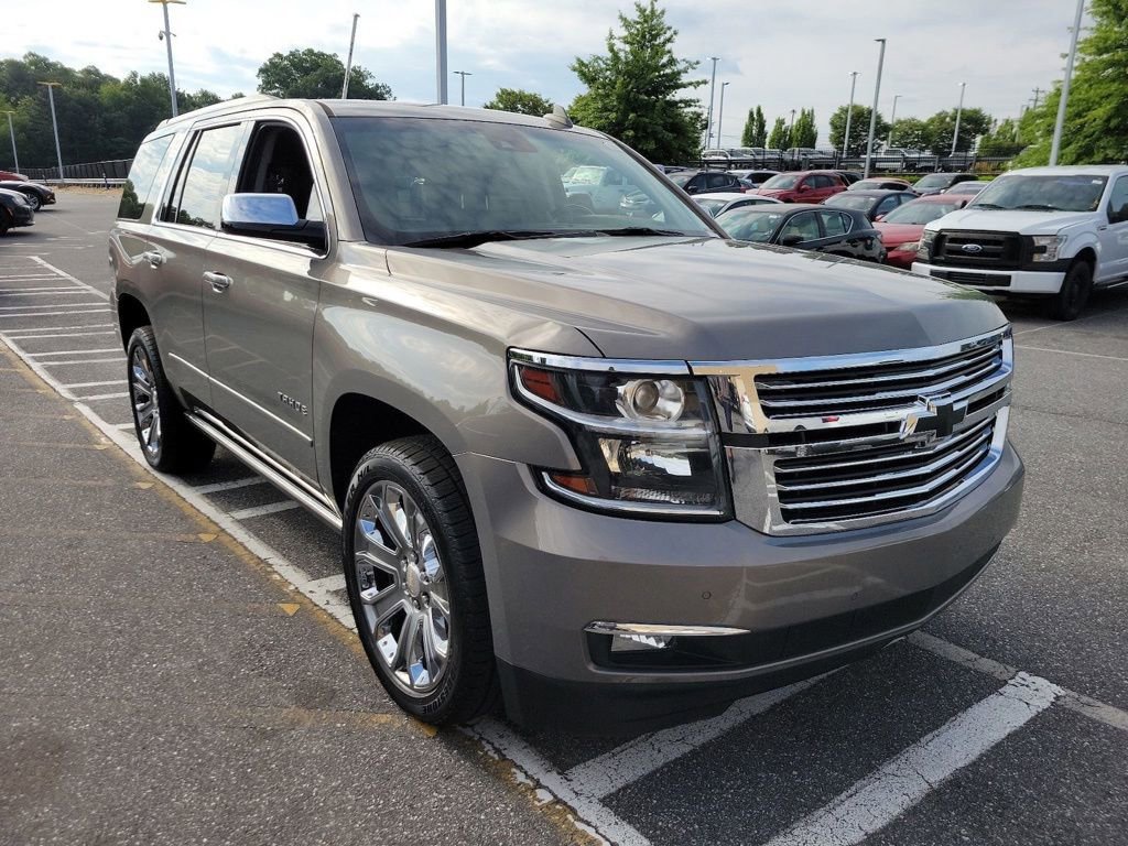 Used 2018 Chevrolet Tahoe Premier RWD image 2