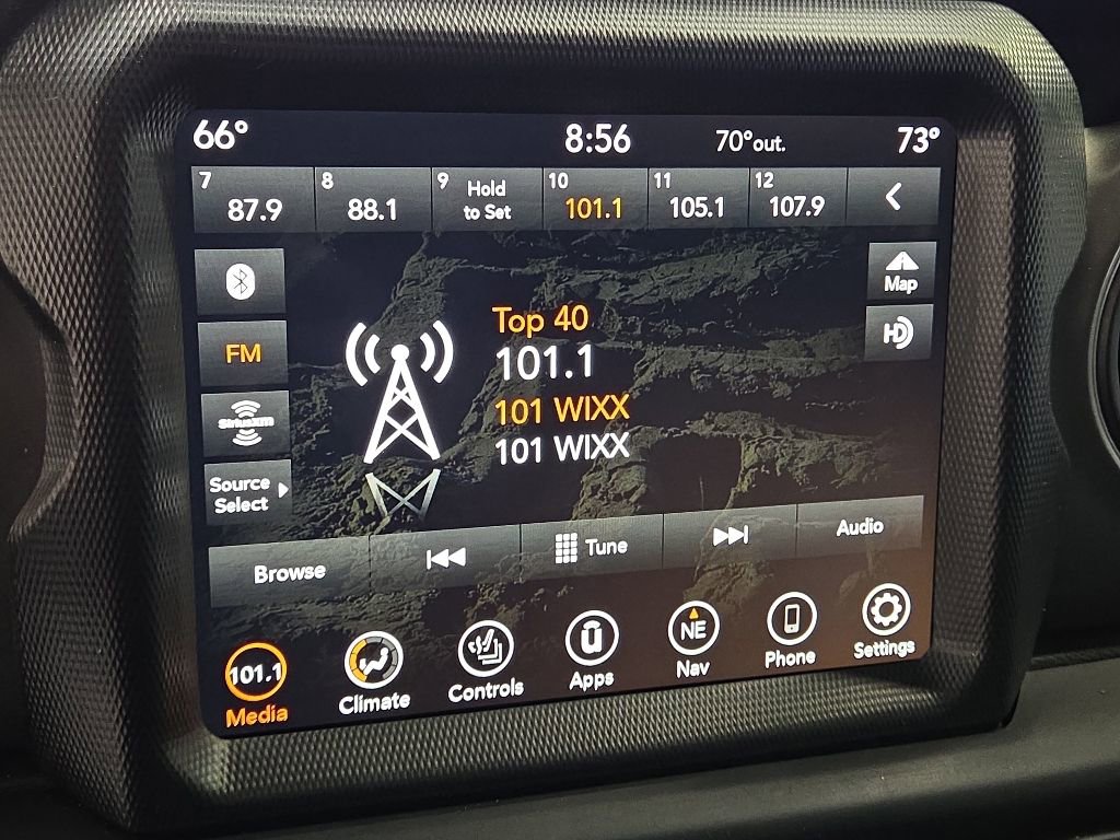 Used 2023 Jeep Wrangler Unlimited Sport AWD/4WD image 18