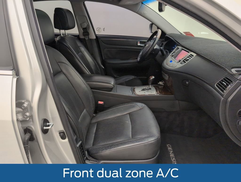 Used 2010 Hyundai Genesis 4.6 image 17