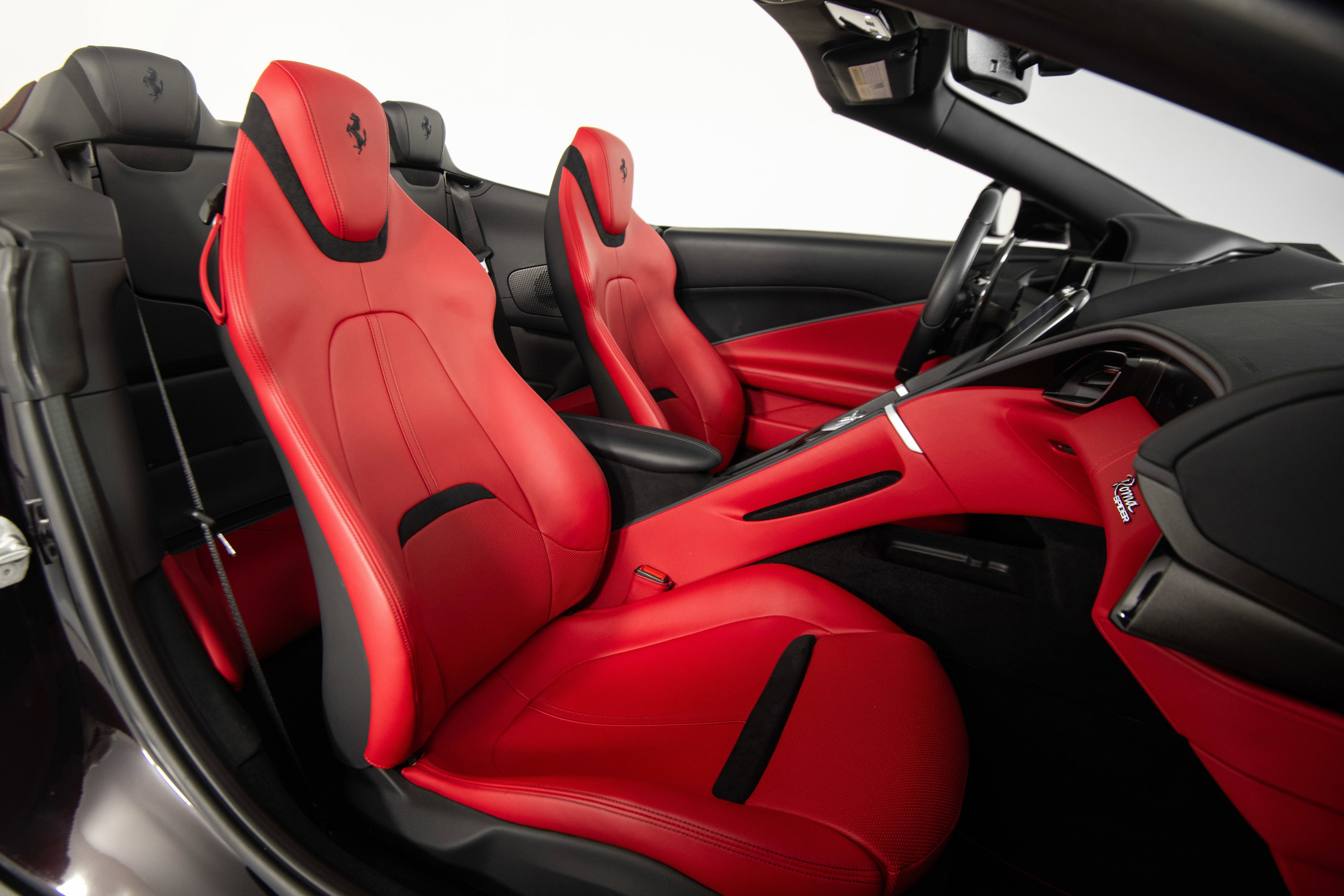Certified 2024 Ferrari Roma Spider RWD image 17