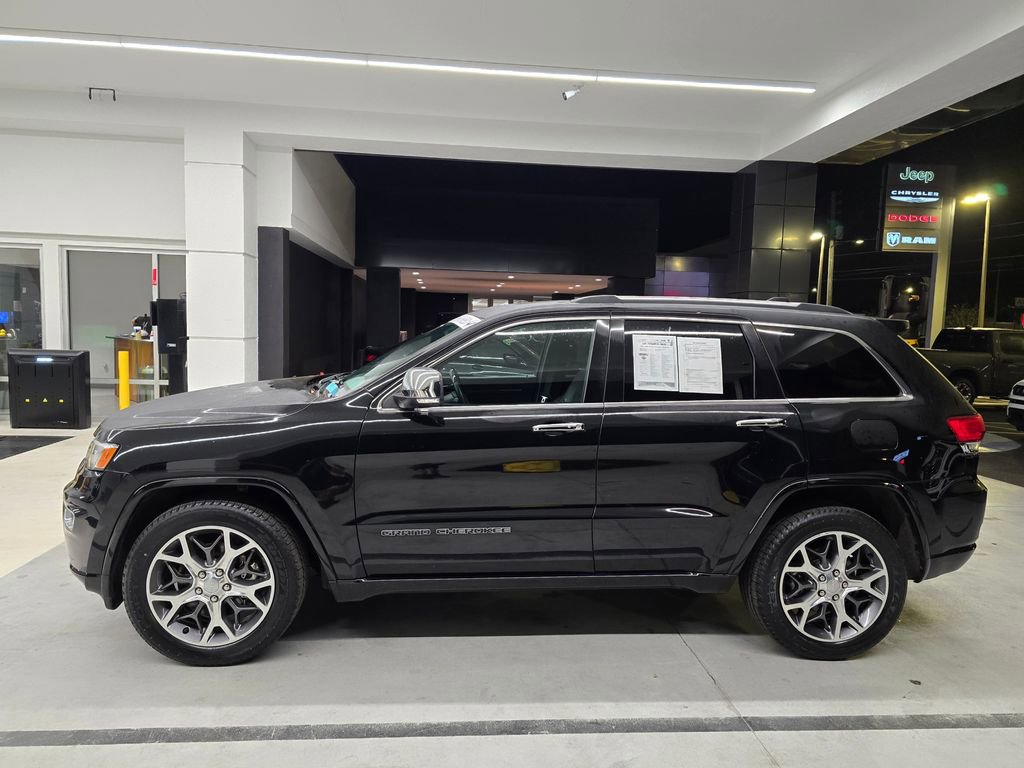 Used 2021 Jeep Grand Cherokee Overland image 3