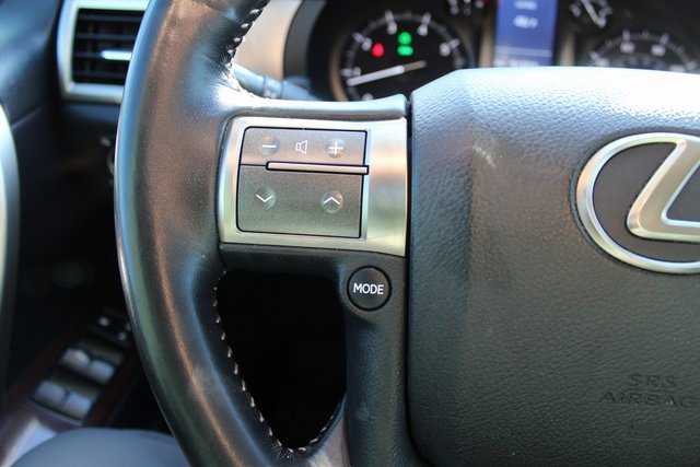 Used 2017 Lexus GX 460 image 20