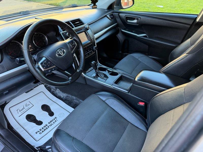Used 2016 Toyota Camry SE FWD image 55