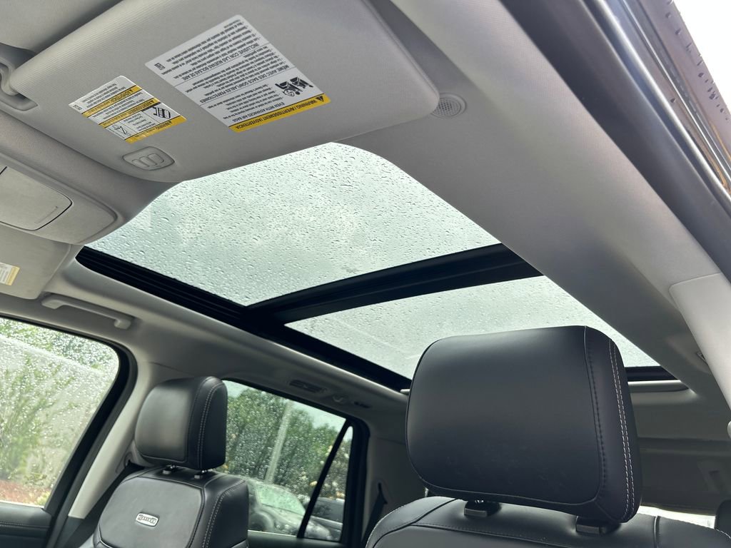Used 2025 Ford Expedition Platinum AWD/4WD image 13