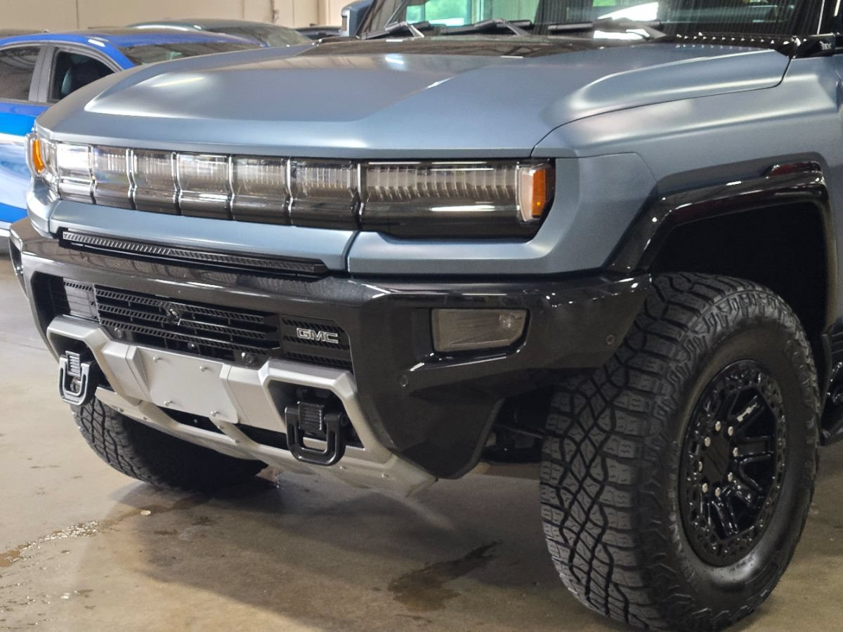 Used 2024 GMC Hummer EV 3X w/ Omega Edition AWD/4WD image 12