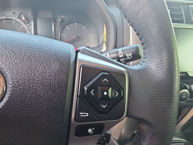 Used 2020 Toyota 4Runner SR5 RWD image 18