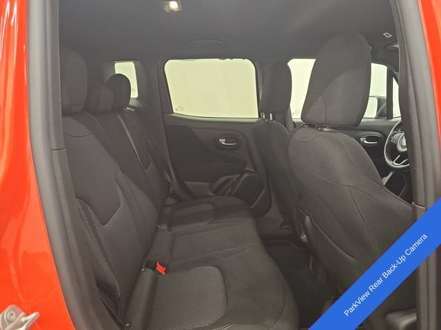 Used 2021 Jeep Renegade Latitude AWD/4WD image 12