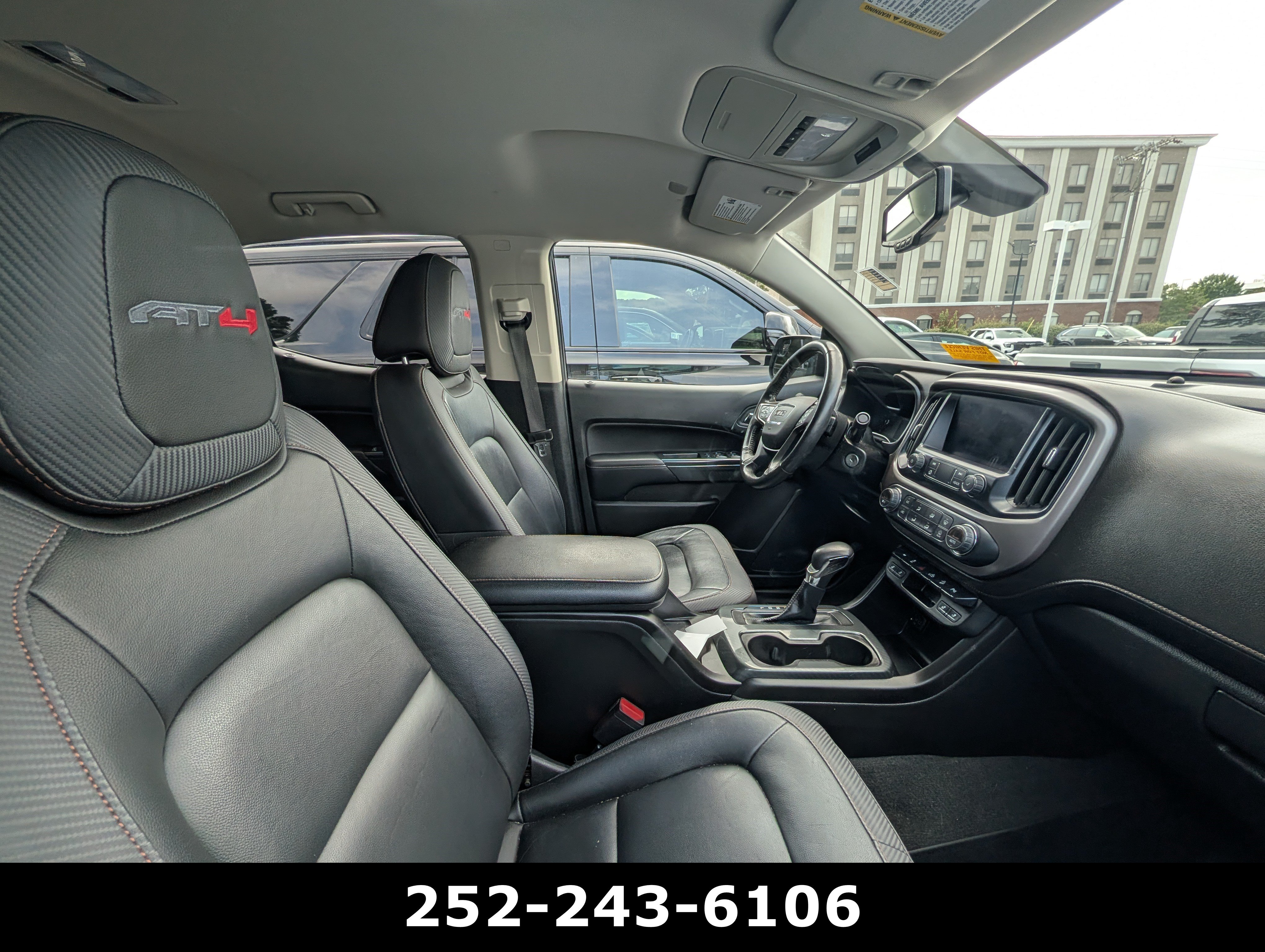 Used 2022 GMC Canyon AT4 w/ Trailering Package AWD/4WD image 16