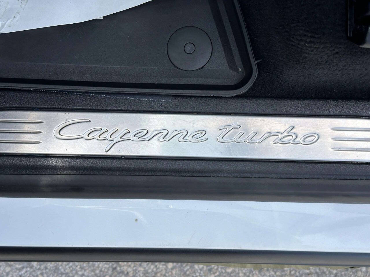 Used 2015 Porsche Cayenne Turbo AWD/4WD image 42
