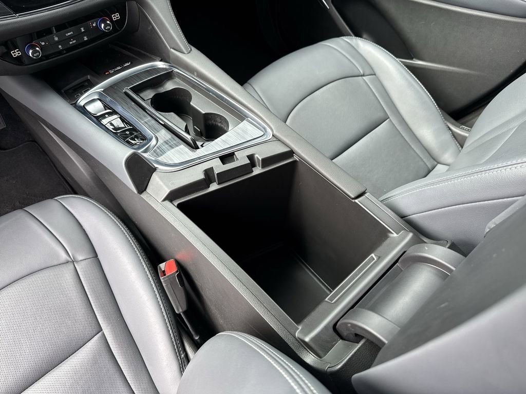 Certified 2023 Buick Enclave Essence AWD/4WD image 22