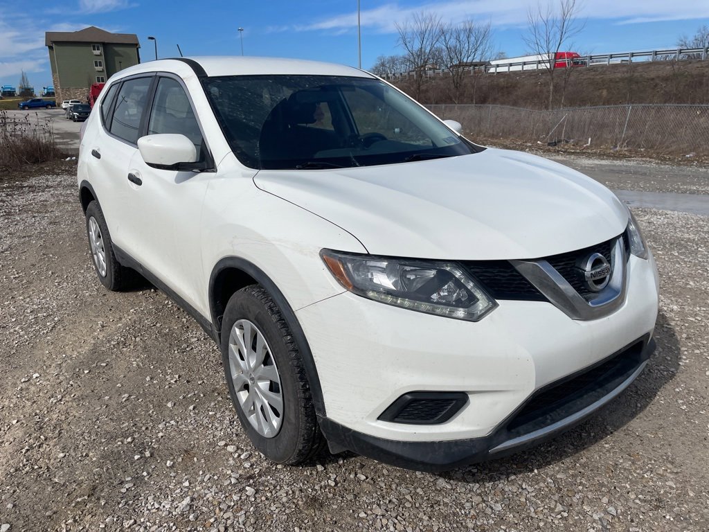 Used 2016 Nissan Rogue S image 3