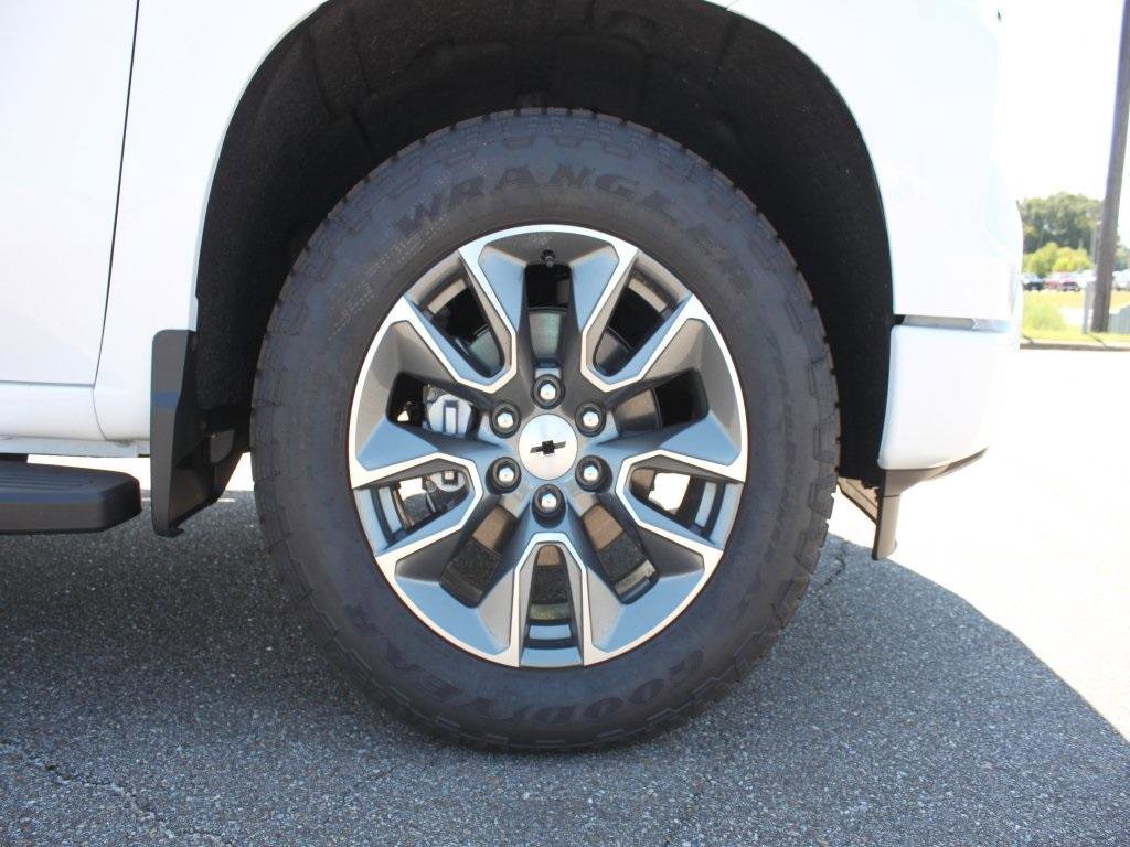 New 2025 Chevrolet Silverado 1500 RST w/ RST All Star Premium Package image 4