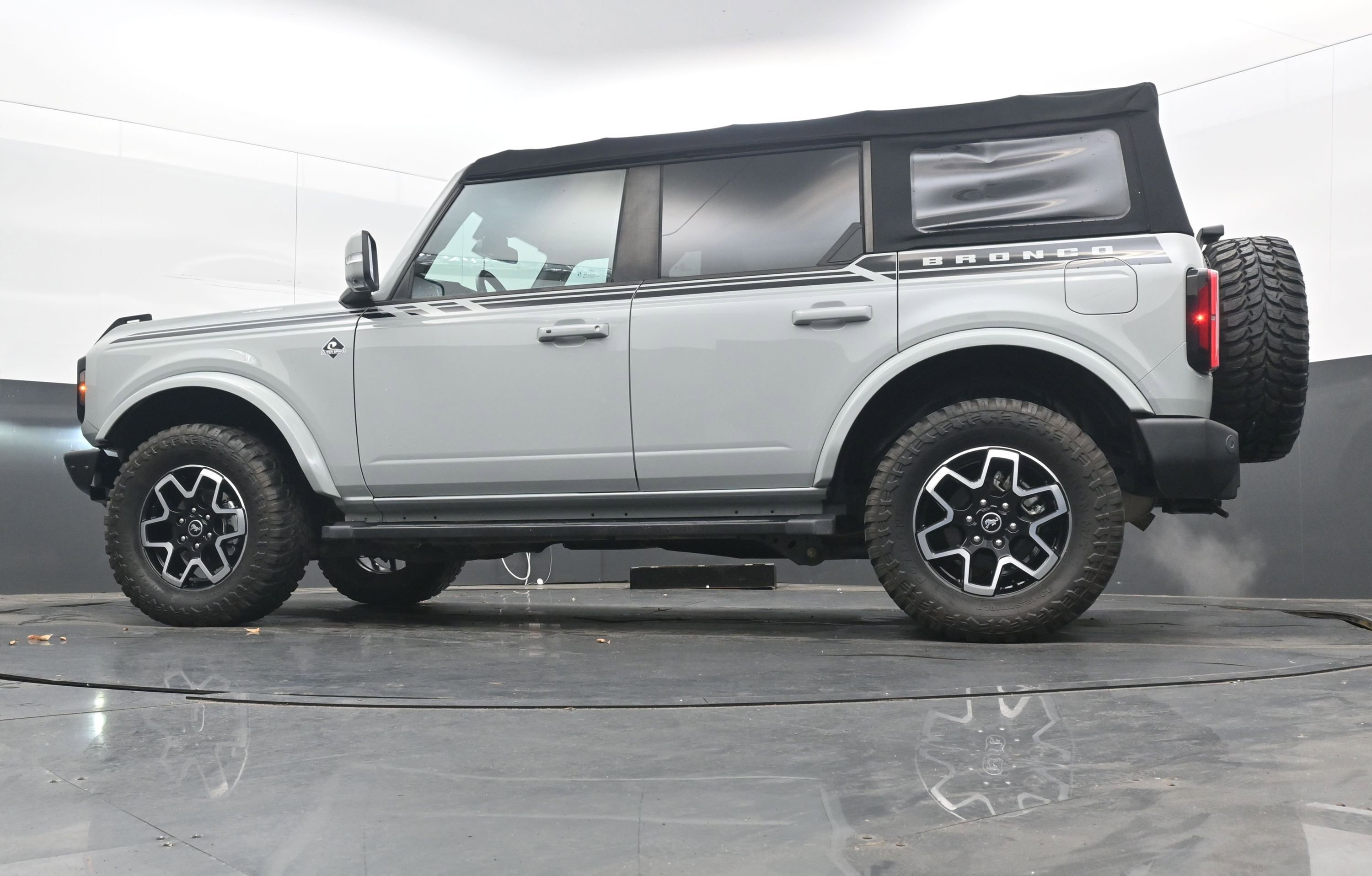 Used 2021 Ford Bronco Outer Banks image 27