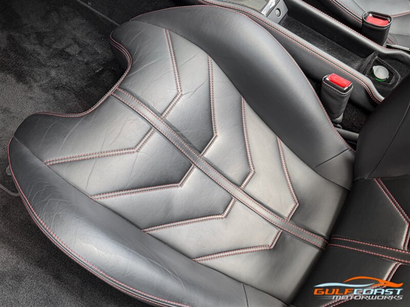 Used 2013 Ferrari 458 Spider RWD image 20
