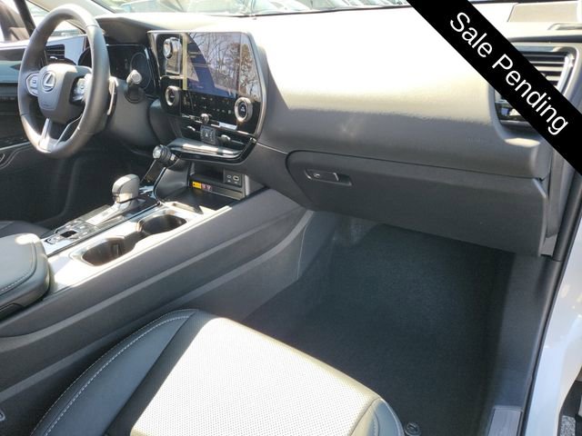Used 2025 Lexus NX 250 FWD w/ Towing Package (2000 Lbs) image 20