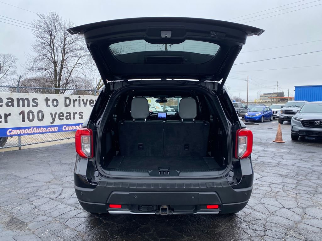 Used 2023 Ford Explorer Timberline w/ Timberline Technology Package image 5