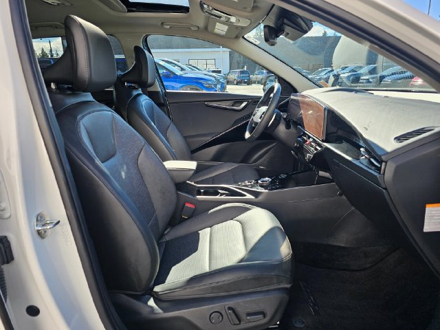 Certified 2023 Kia Niro Wave w/ Wave Preserve Package FWD image 12