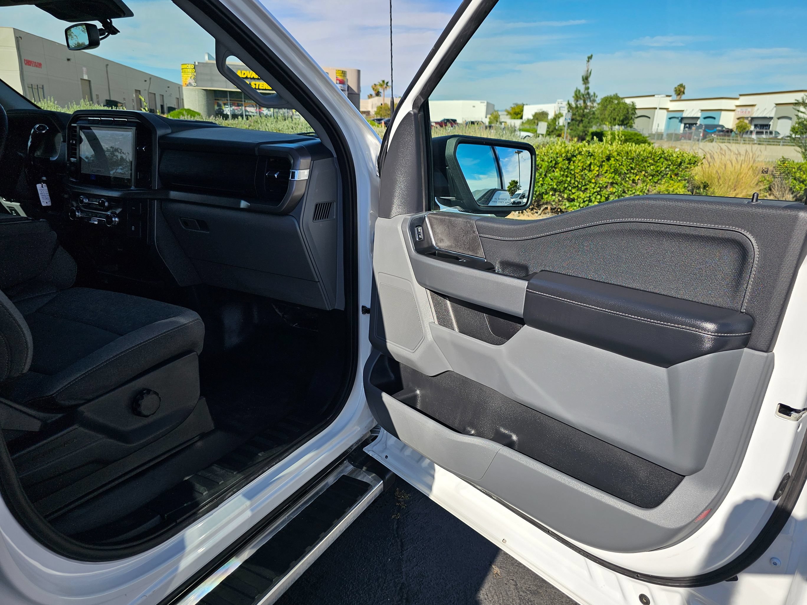 Used 2024 Ford F150 XLT w/ Tow/Haul Package AWD/4WD image 36
