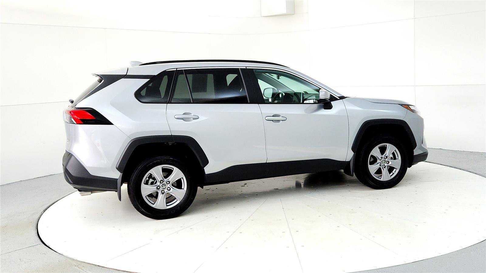 Certified 2025 Toyota RAV4 XLE image 6