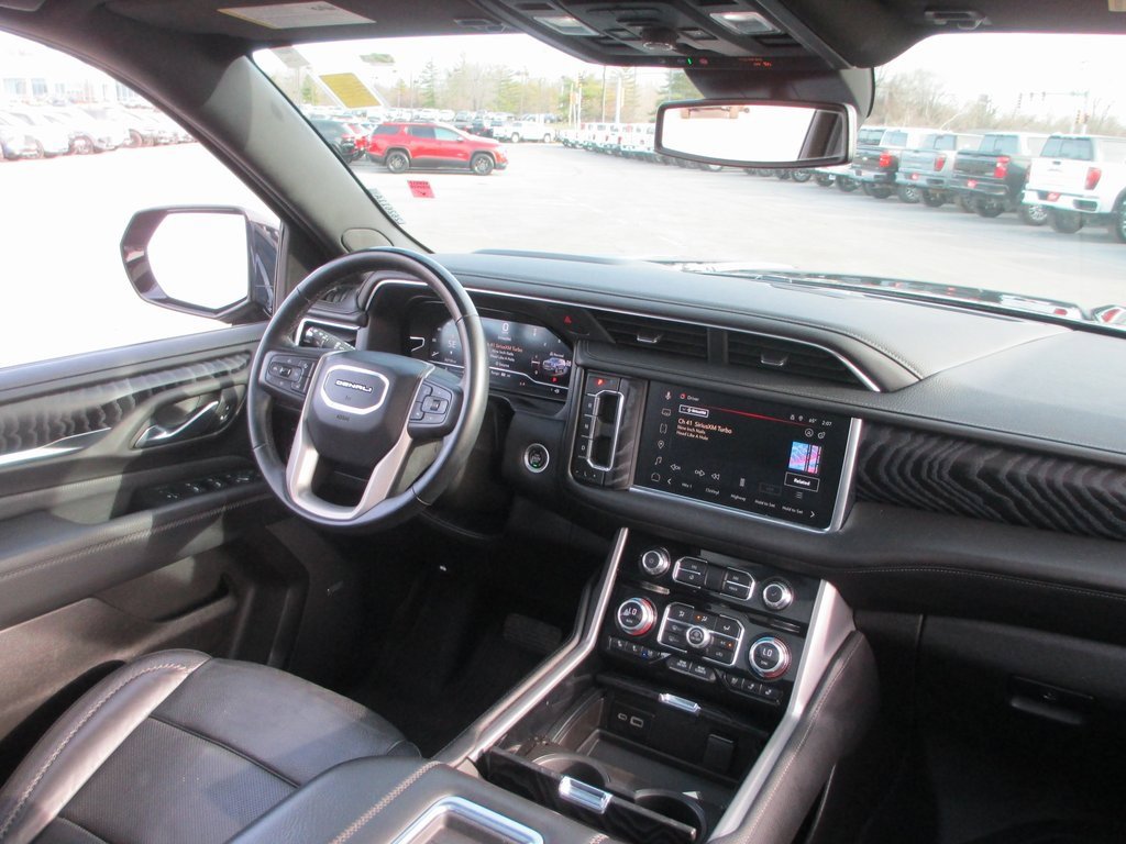 Certified 2023 GMC Yukon XL Denali image 27