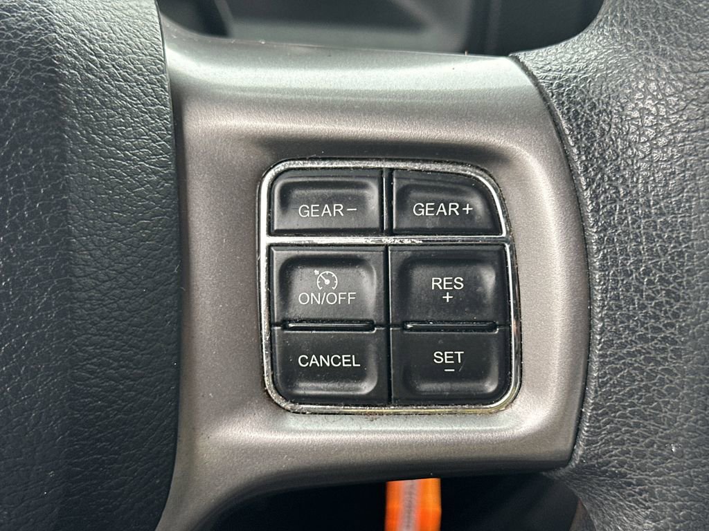 Used 2021 RAM 1500 Classic SLT image 26