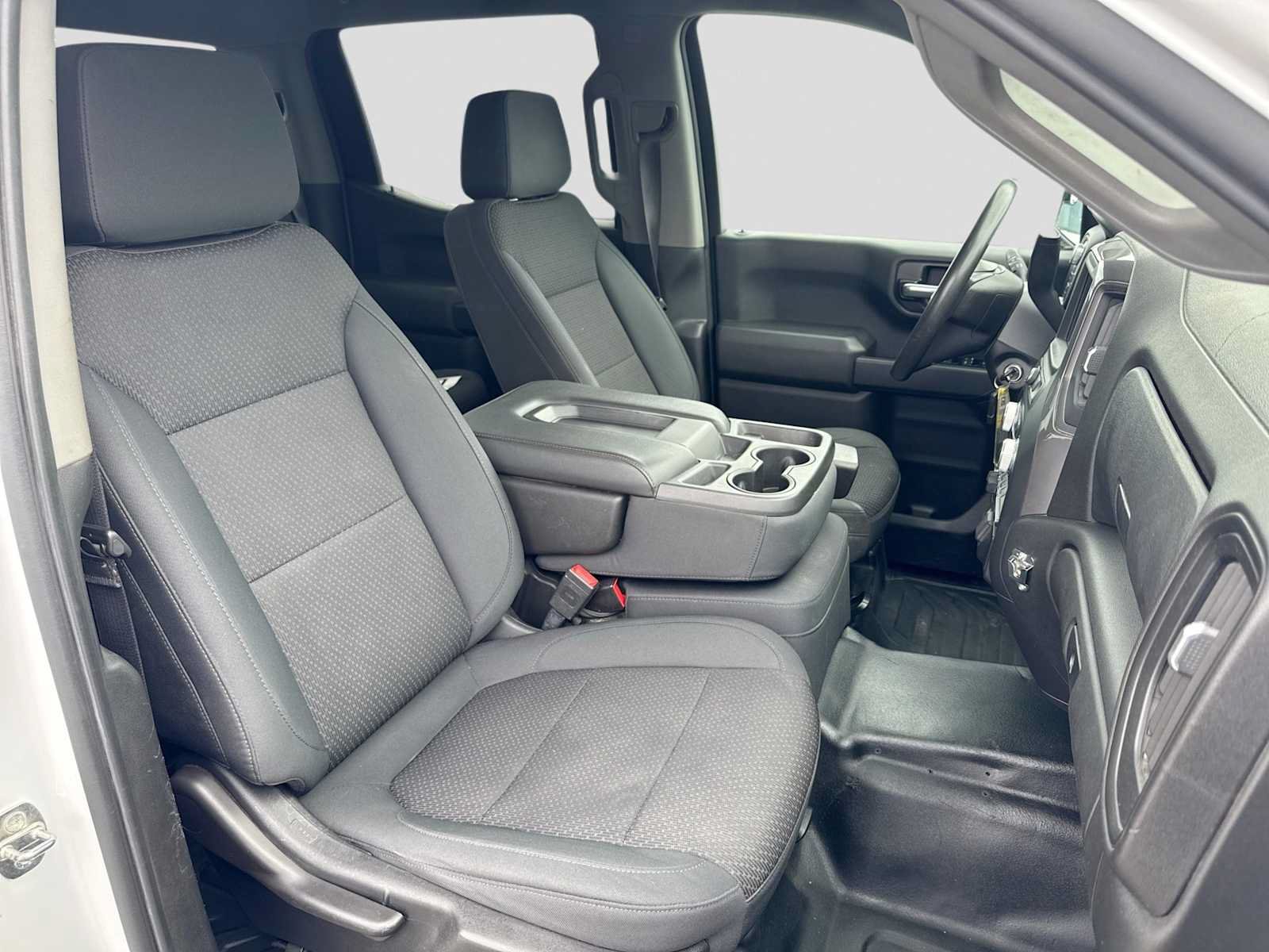 Used 2019 GMC Sierra 1500 4x4 Crew Cab w/ Convenience Package image 19