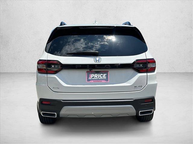 Used 2024 Honda Pilot Elite image 6