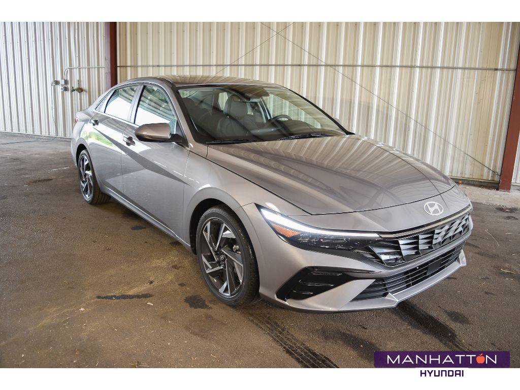 New 2025 Hyundai Elantra Limited