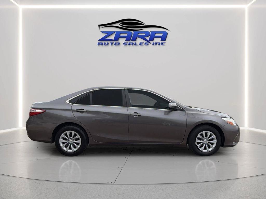 Used 2016 Toyota Camry LE FWD image 8