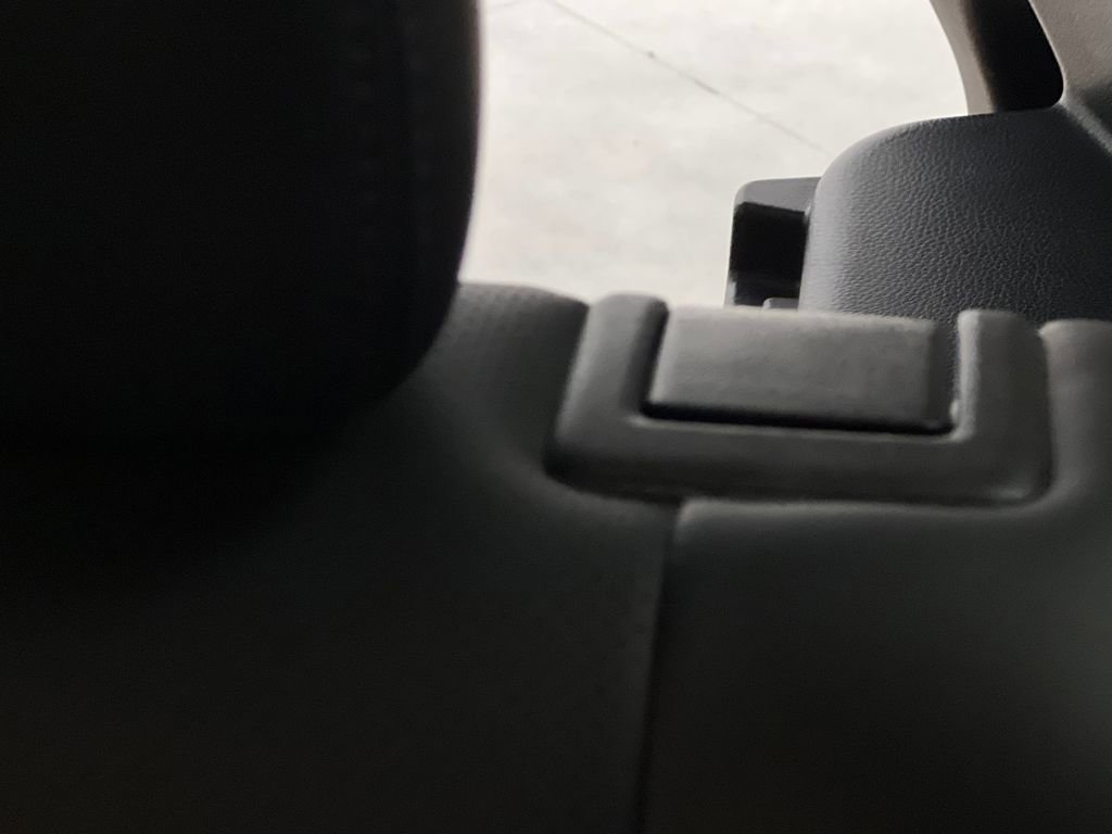 Used 2017 Nissan Rogue SL image 15