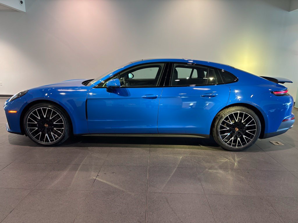 Certified 2026 Porsche Panamera RWD image 2