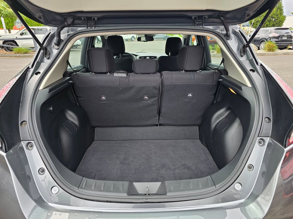 Certified 2025 Nissan Leaf SV Plus FWD image 11