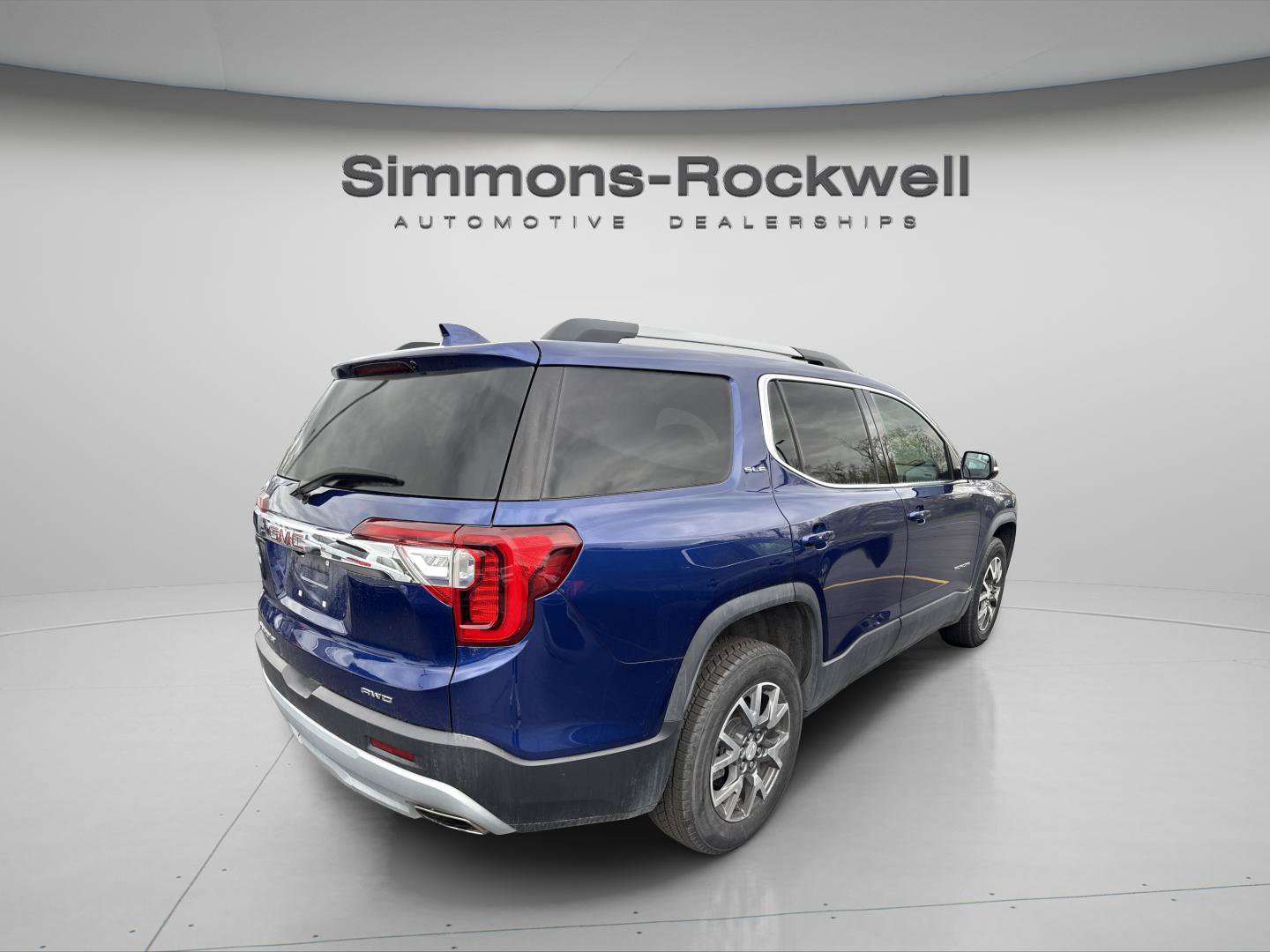 Used 2023 GMC Acadia SLE w/ Driver Convenience Package AWD/4WD image 7