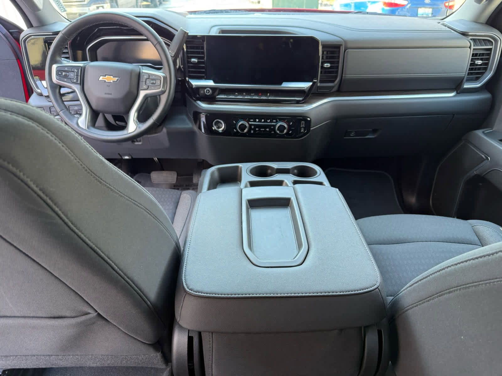 Used 2023 Chevrolet Silverado 1500 LT image 9