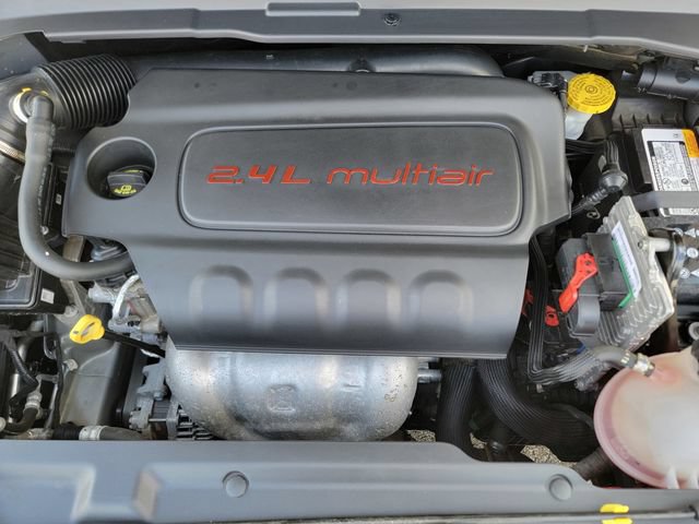 Certified 2022 Jeep Compass Latitude w/ Sun and Sound Group AWD/4WD image 40