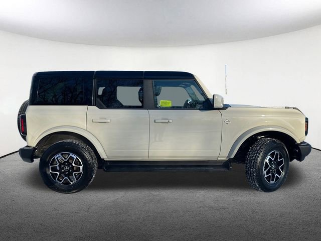 Used 2025 Ford Bronco Outer Banks image 15