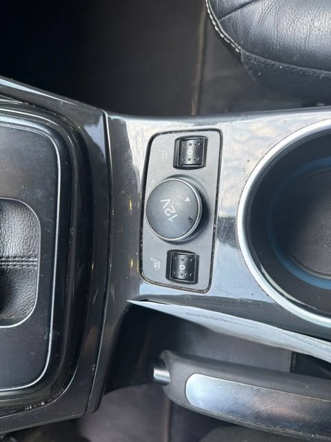 Used 2015 Ford Escape Titanium w/ Equipment Group 301A FWD image 17