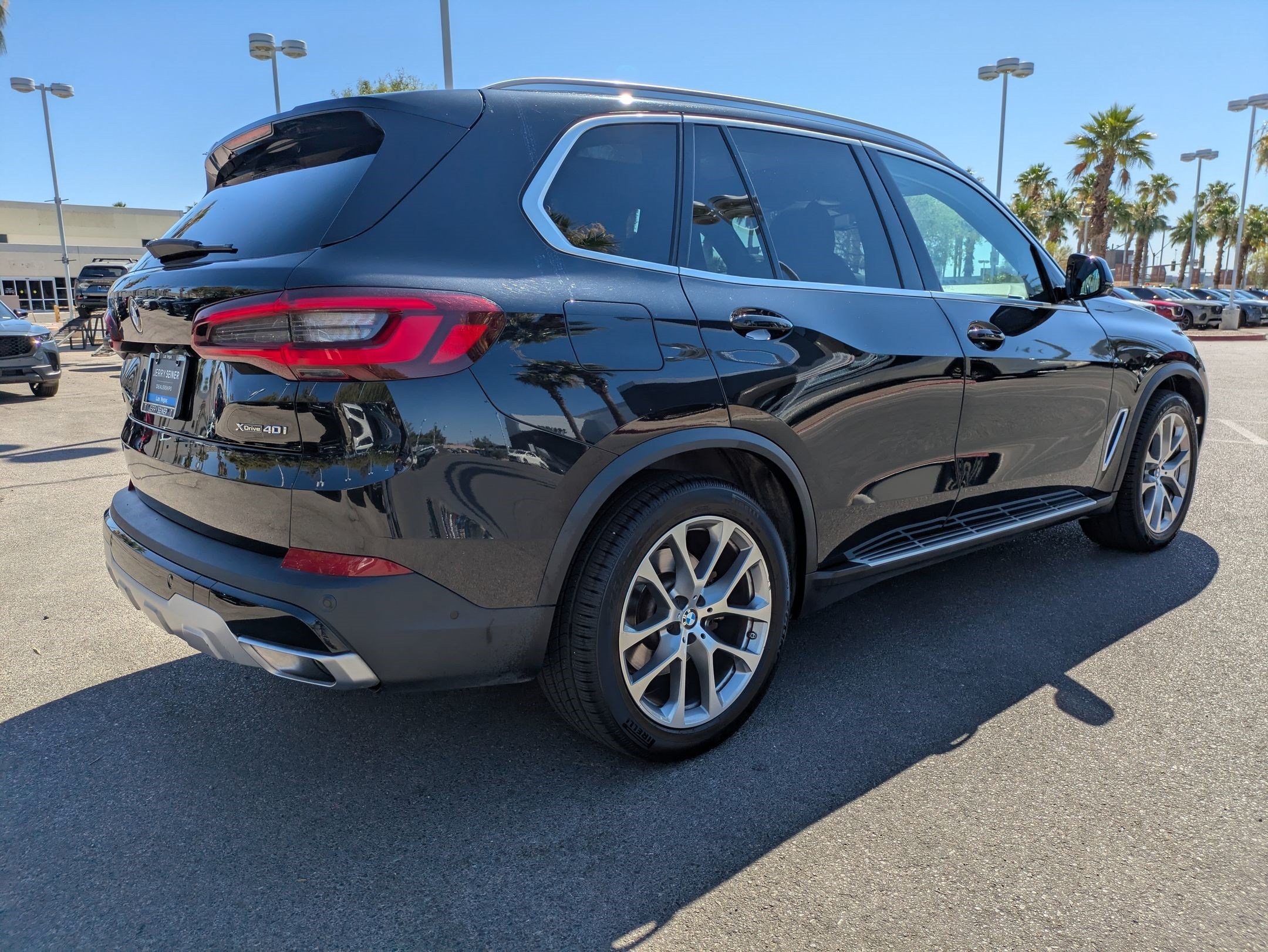 Used 2023 BMW X5 xDrive40i AWD/4WD image 5