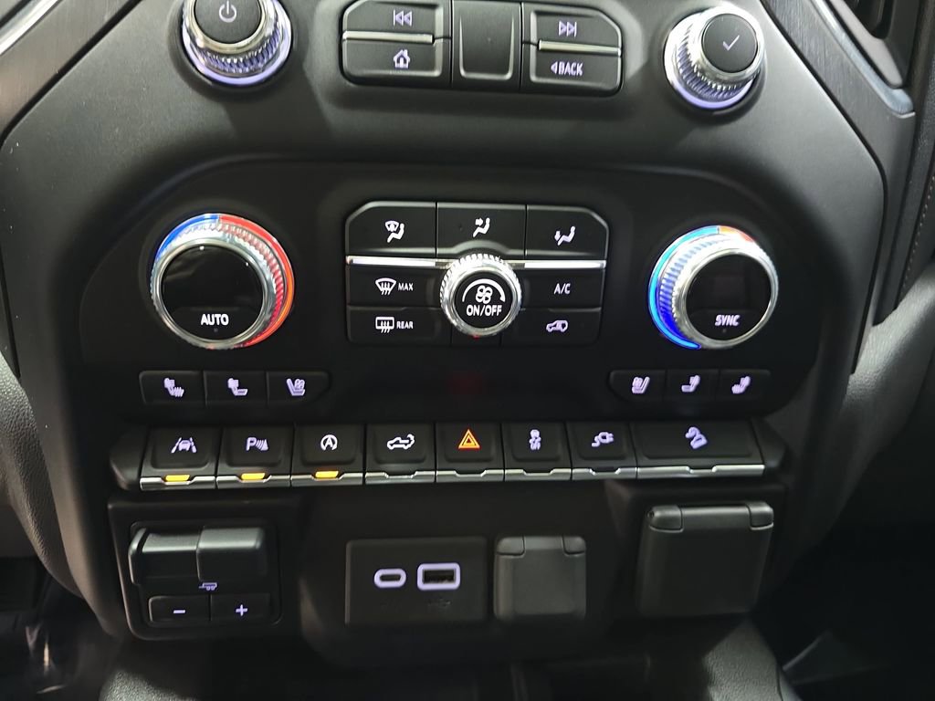 Used 2020 GMC Sierra 1500 AT4 w/ AT4 Premium Package image 25