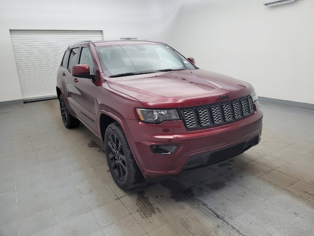 Used 2018 Jeep Grand Cherokee Altitude image 13