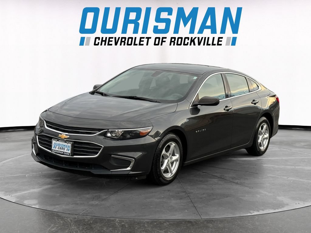 Used 2018 Chevrolet Malibu LS FWD image 2