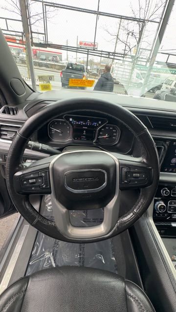 Used 2021 GMC Yukon Denali image 14