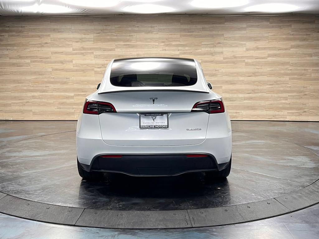 Used 2023 Tesla Model Y Performance AWD/4WD image 18
