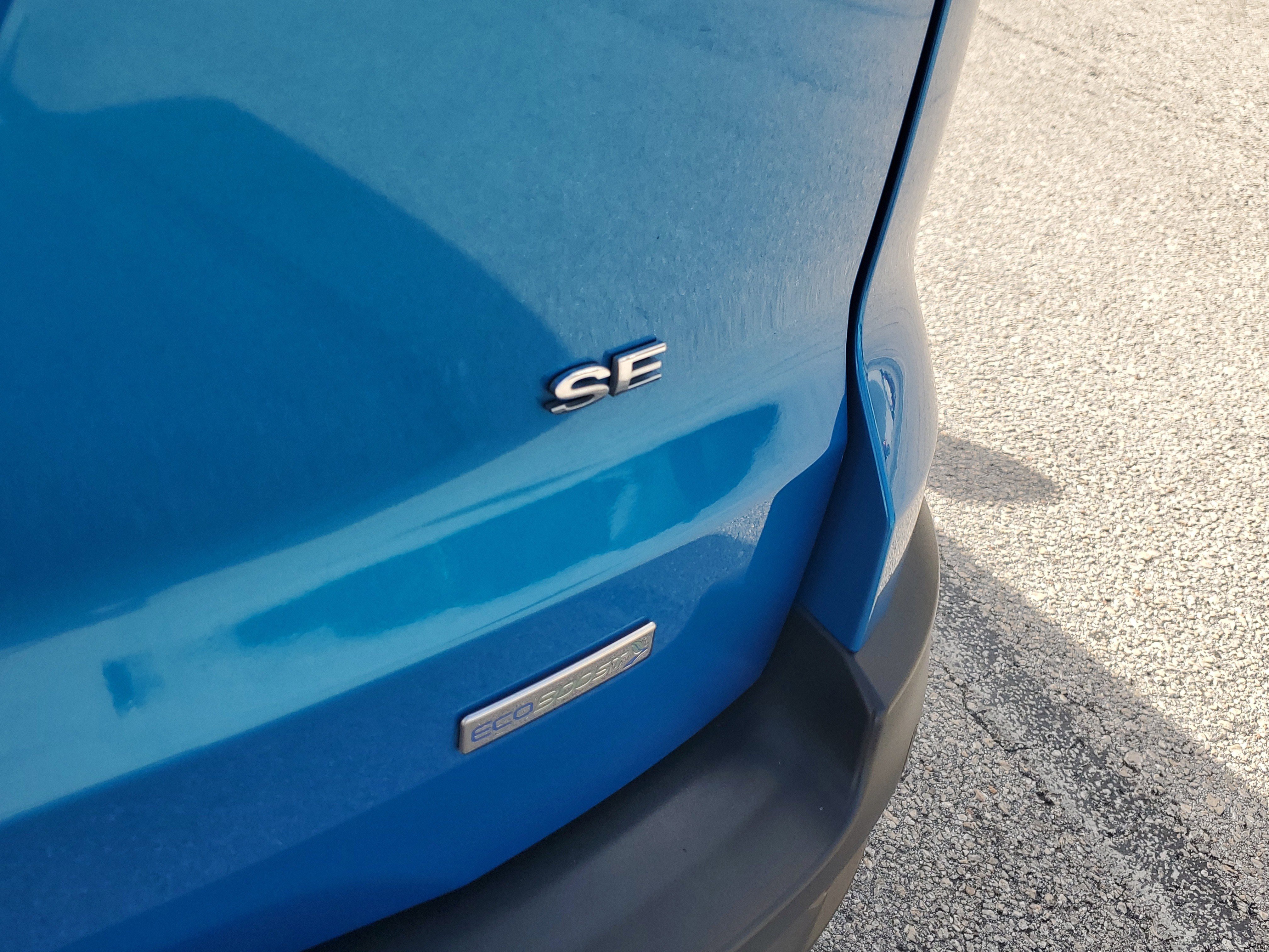 Certified 2020 Ford EcoSport SE image 9