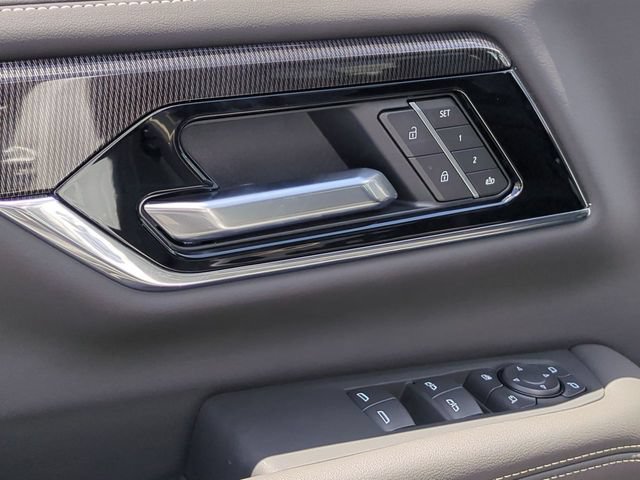 New 2026 GMC Yukon Elevation AWD/4WD image 23