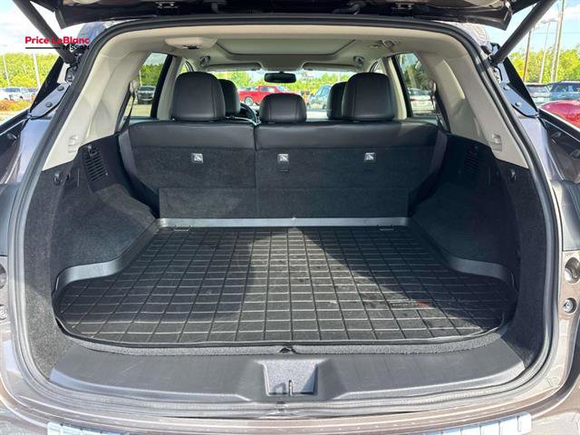 Used 2015 Nissan Murano Platinum w/ Platinum Technology Package image 16